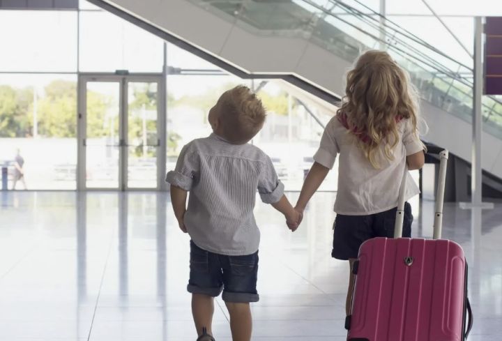 С 1 марта меняются правила пересечения границы РФ для детей
