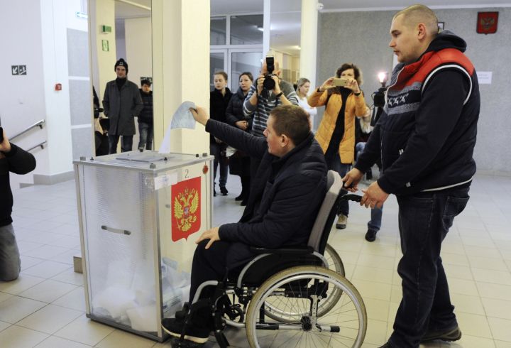 В Избиркоме ЛНР рассказали, как на выборах президента смогут проголосовать инвалиды