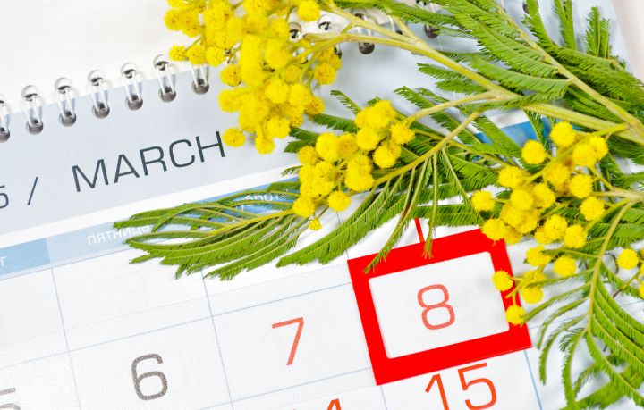 Как будут работать «Почта ЛНР» и МФЦ в предстоящие праздники?