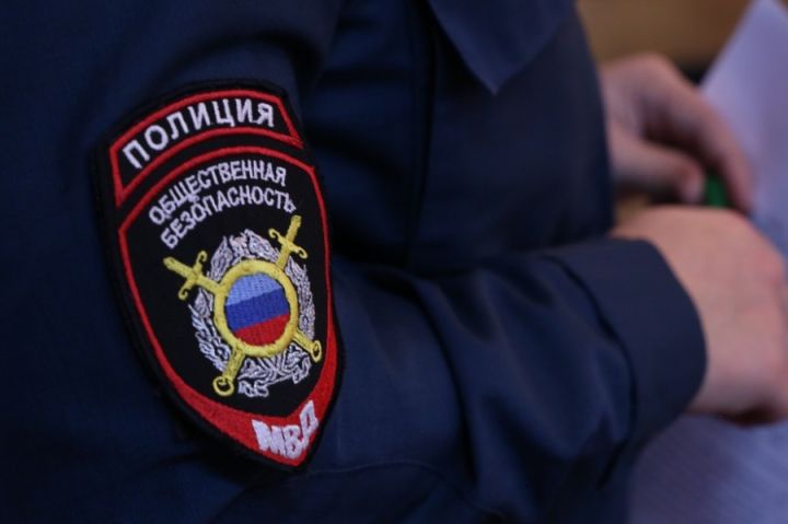 Полиция ЛНР перешла на усиленный режим службы, Минздрав готов оказать экстренную помощь населению