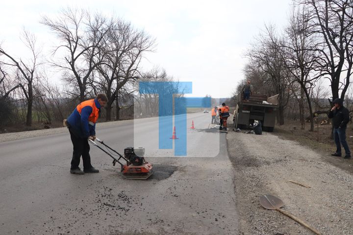 Дорожники Свердловска открыли сезон по ремонту