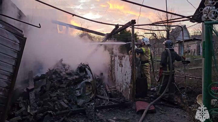 Три человека стали жертвами крупного пожара в Перевальском районе