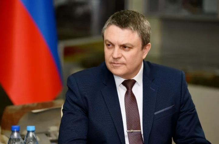 Голос каждого будет услышан: в городах и районах ЛНР появятся приёмные Главы Республики