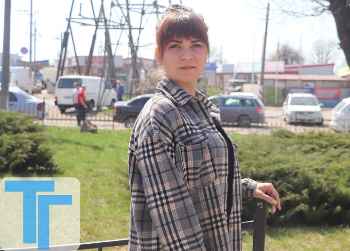 Благодарю маму, что отказалась от меня: как сложилась жизнь Насти Шатохиной - свердловчанки, которая прошла приют и интернат