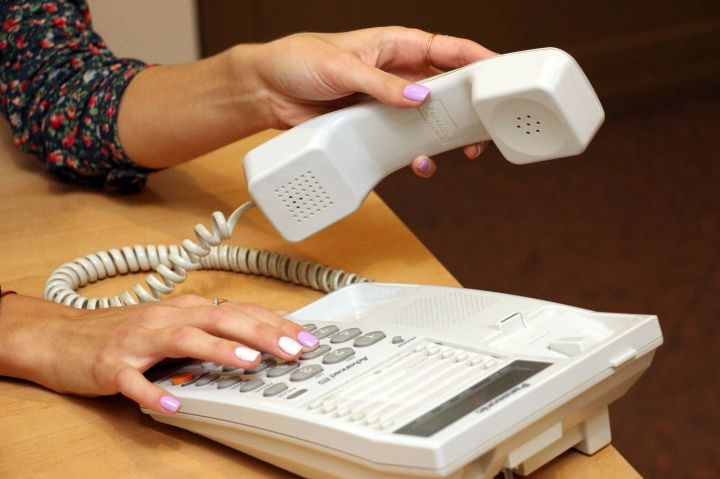 Жителям Республики рассказали о существовании горячей линии «Почты ЛНР»: как туда позвонить?