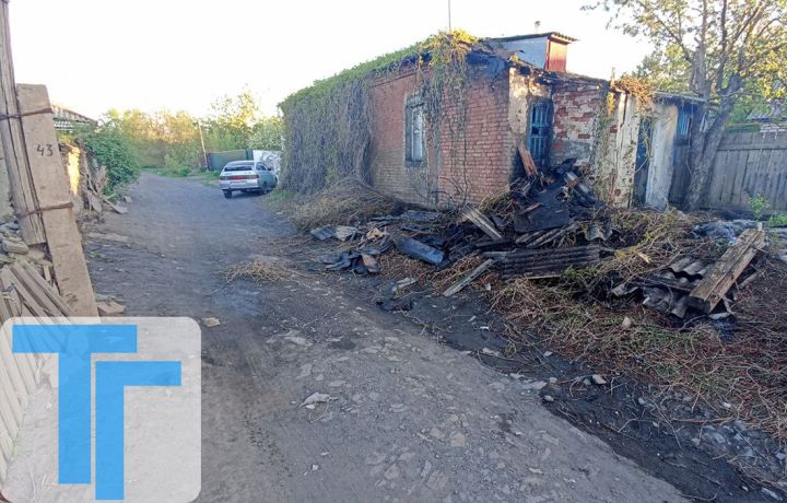 Рейсовый автобус выгорел дотла: резонансные пожары в Свердловске за неделю