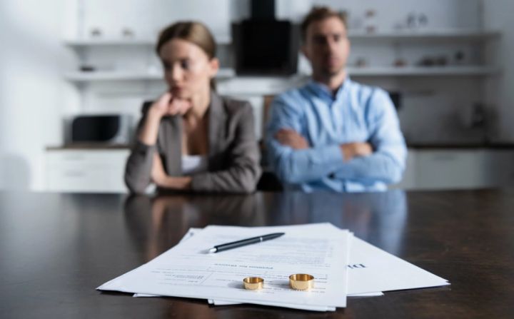 Оформить развод теперь можно через МФЦ ЛНР: что для этого нужно?