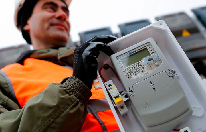 «Энергосбыт Луганск» сообщил, сколько «умных счётчиков» установят ЛНР к концу году и платно ли это