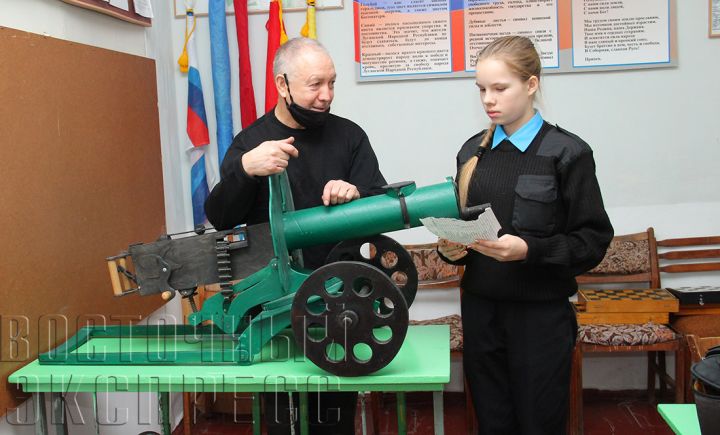 Свердловчанка завоевала бронзу на республиканском конкурсе юных изобретателей