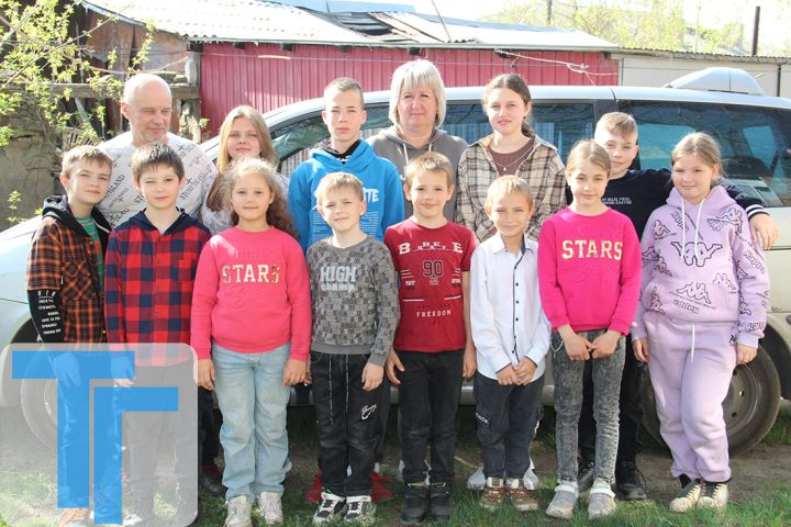 Семья Найловец из Свердловска: о тех, кто сумел воспитать 31 ребёнка