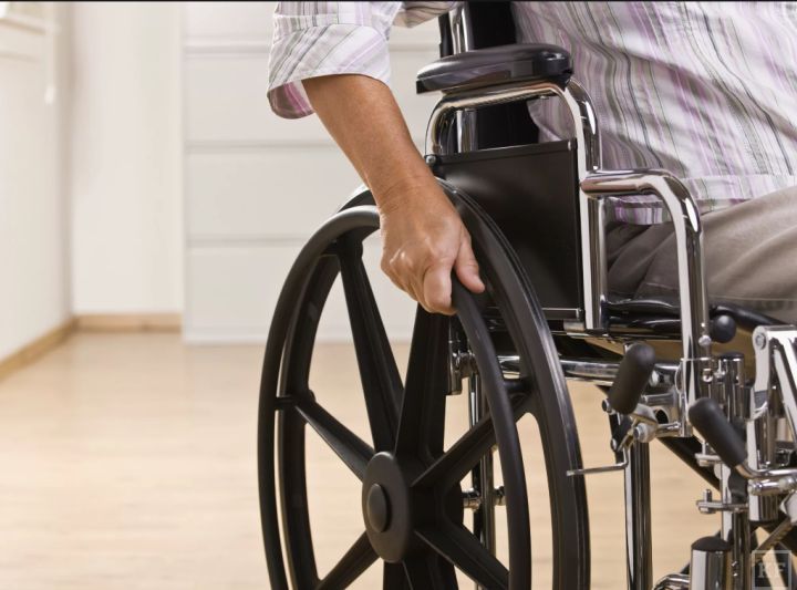 В ЛНР утверждён перечень документов, необходимых для получения инвалидами протезов