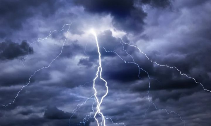 Дождь с грозой прогнозируют синоптики в ЛНР 9 июня