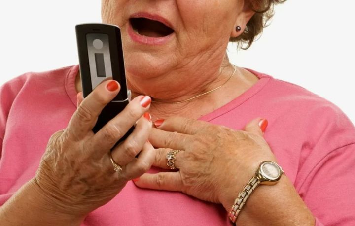 Мошенники становятся всё изощрённее: как жителям ЛНР уберечь свои деньги и данные от злоумышленников