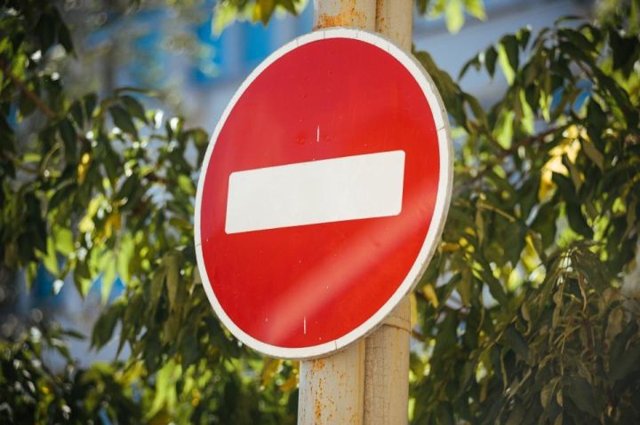 В Луганске перекроют движение для машин и автобусов по нескольким улицам