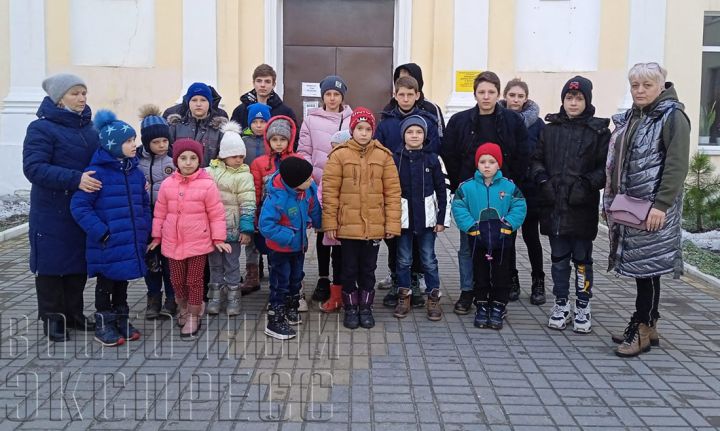 Привет из Тулы: свердловские дети окутаны заботой