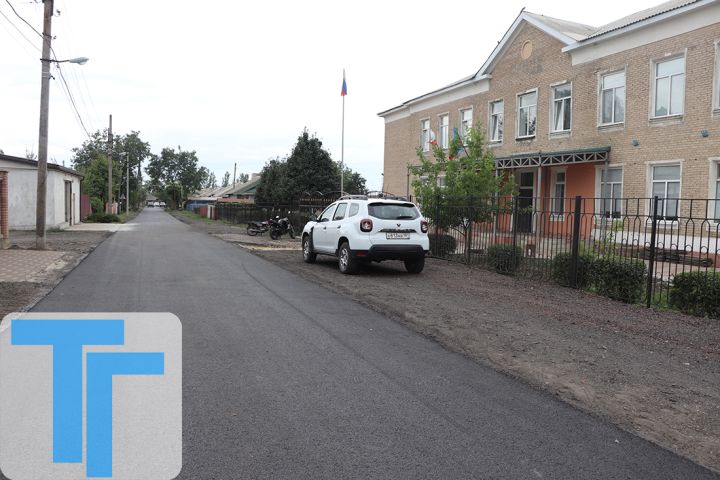 Невероятное явление в 2024-м: дорога в Червонопартизанске теперь – без ям и ухабов