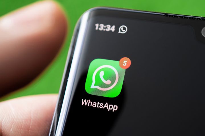 WhatsApp оказался под угрозой блокировки в России: мессенджер уже начал работать медленно