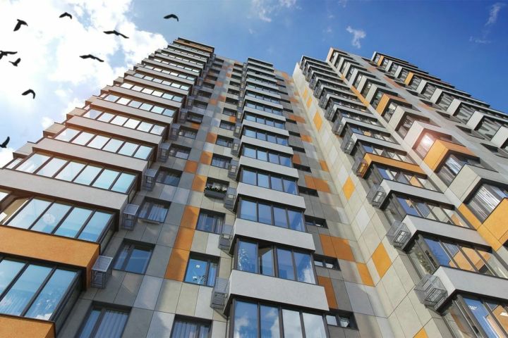 В ЛНР новые дома будут строить не выше 21 этажа: квартиры там будут стоить от 5,7 млн руб.