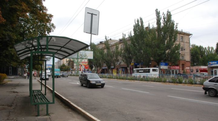 В Луганске из-за реконструкции перенесены некоторые автобусные остановки