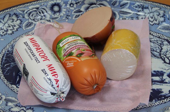 Какая докторская колбаса лучше - из ЛНР или регионов России? «Твой город» провёл дегустацию