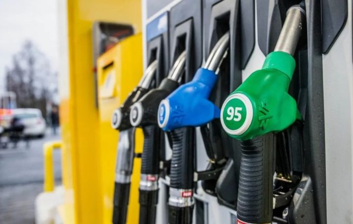 Жителям ДНР ответили на вопрос, почему в Республике начали поднимать цены на бензин