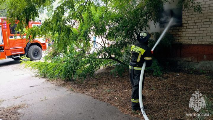 Молодой мужчина погиб из-за курения в квартире в одном из городов ЛНР