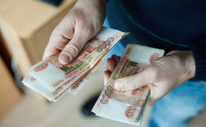 Всё через прокуратуру: работникам одного из городов ЛНР вернули долг по з/п на сумму более 1,5 млн рублей