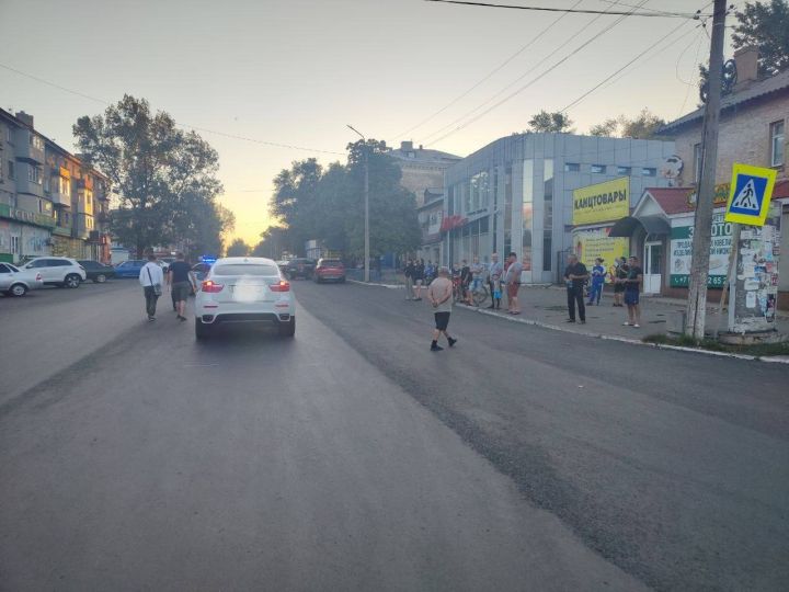 Двух подростков сбили на пешеходном переходе в одном из городов ЛНР