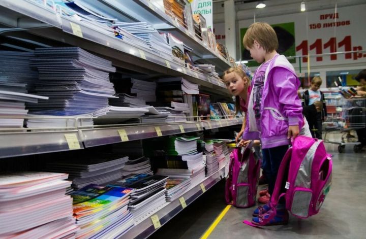 Какие выплаты на школьников доступны в ЛНР в 2024 году