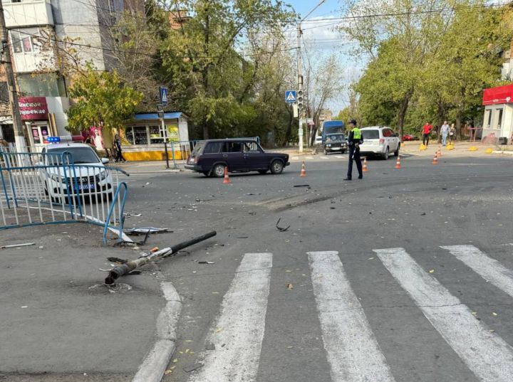 Сбил человека и протащил машиной с десяток метров: жесткое ДТП произошло в одном из городов ЛНР