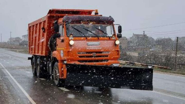 Повторения апокалипсиса зимы-2024 не будет? Пасечник поручил подготовить дороги ЛНР к холодам