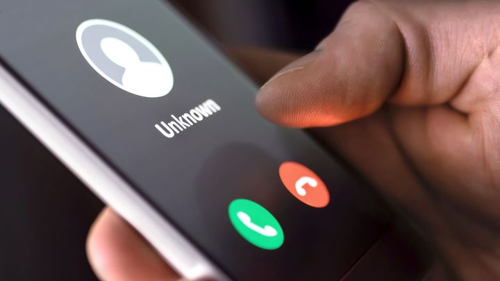 Мошенники - всё? В ЛНР заработала система блокировки звонков от злоумышленников