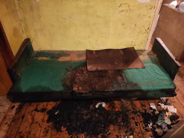 В Луганске горела пятиэтажка: причиной пожара оказалась непотушенная сигарета