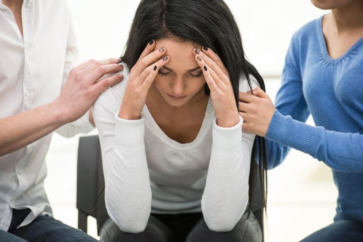 Коронавирус усиливает расстройства: психиатр рассказал о том, кому стоит обращаться к врачу после болезни