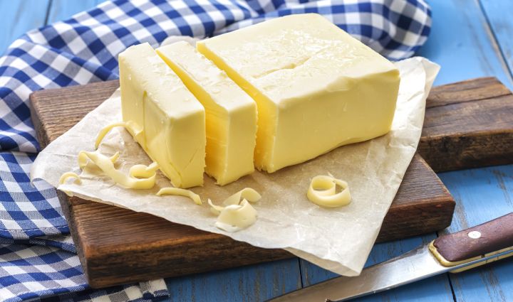 Ждём дефицита? Производители сливочного масла предупредили о сокращении его производства