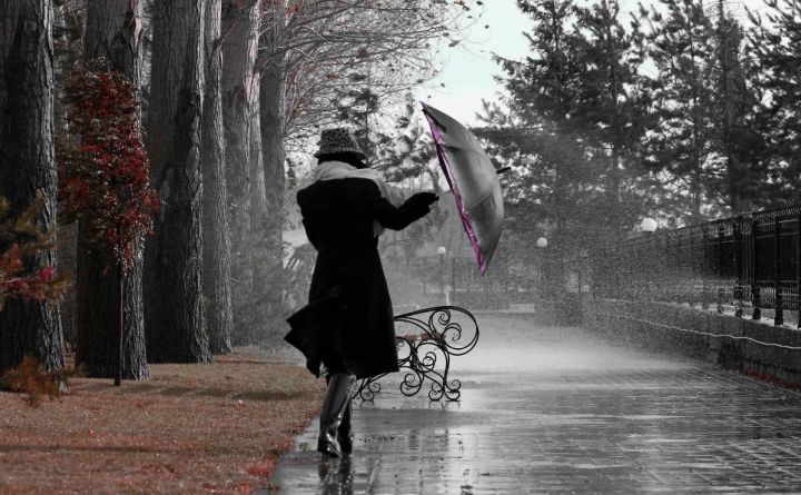 Внимание! Выходные в ЛНР начнутся со штормового предупреждения