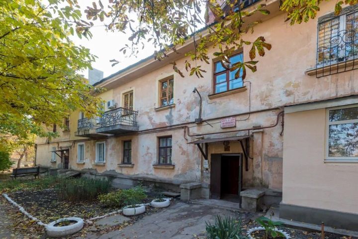 С 2025 года жителей ЛНР будут переселять из аварийных домов в новое жильё – Пасечник