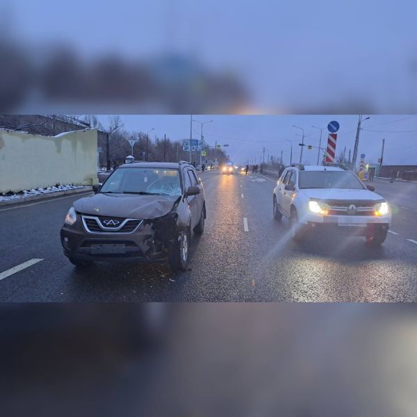 Один сбил, второй - переехал: 15-летний подросток стал жертвой ДТП в ЛНР