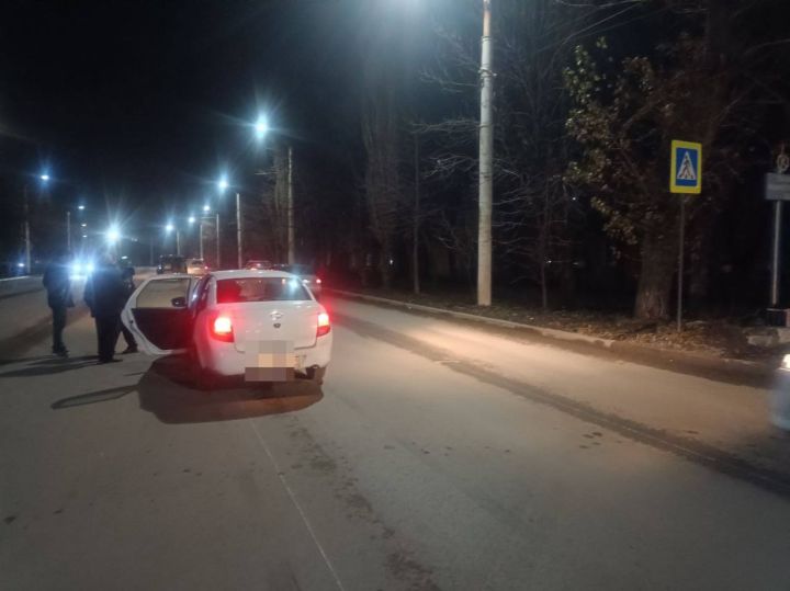 Очередной сбитый подросток: 16-летний парень переходил по «зебре» в ЛНР и оказался под колёсами