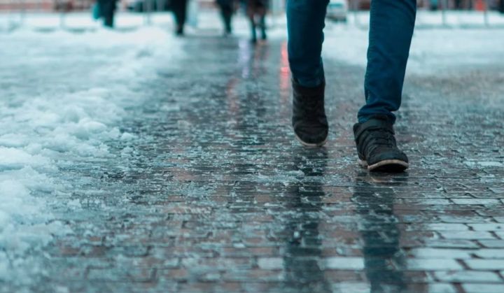 Туман, гололёд и незначительный плюс: какая погода ожидается в ЛНР в первый день зимы