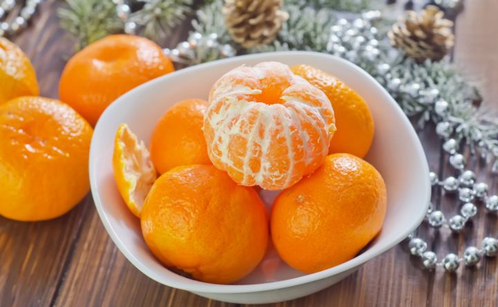 Не больше трёх штук в день: жителям ЛНР рассказали, чем грозит переедание мандаринами