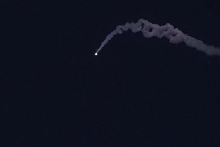 Ростовская область подверглась мощному ракетному удару ВСУ: один дом загорелся, второй повреждён