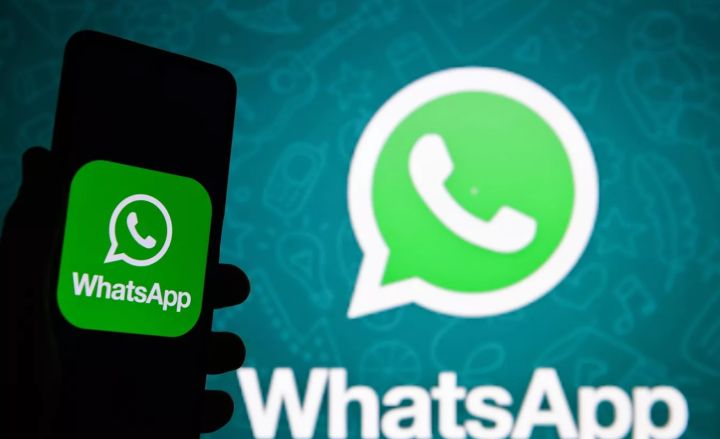 Жителей ЛНР предупредили о вероятной блокировке мессенджера WhatsApp