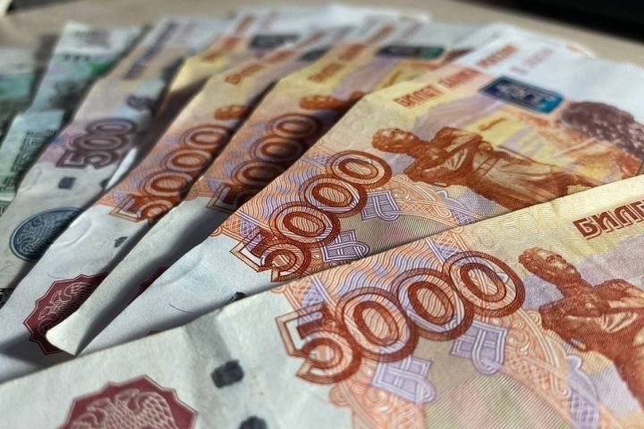 Стало известно, кому из жителей ЛНР положены разовые выплаты к 9 Мая