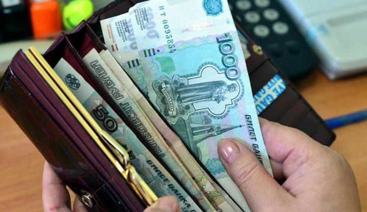 Стало известно, когда учителям в ЛНР вернут долг по зарплате за 2014-15 годы