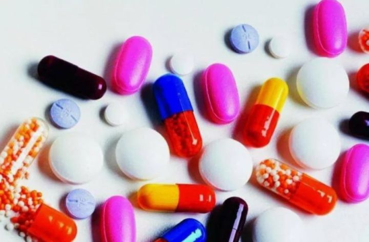 ФАС России снизила цену на одно из отечественных лекарств на 25%