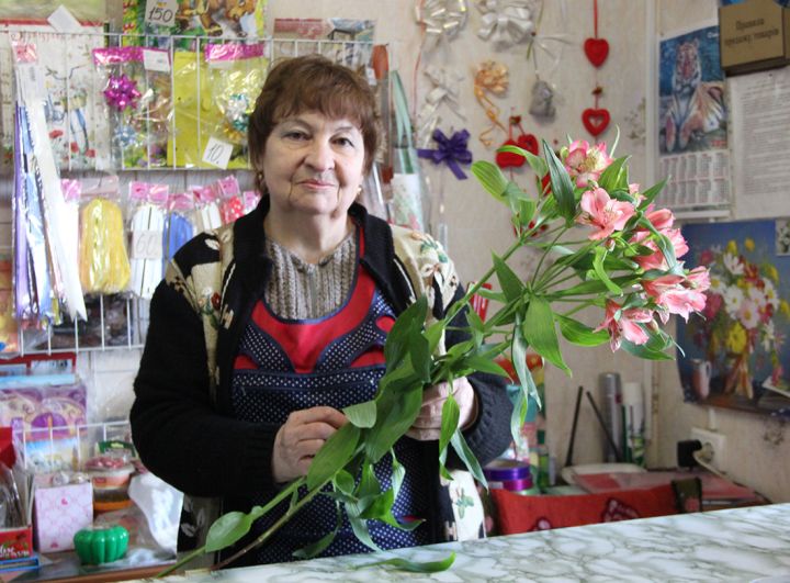 Семейная пара флористов из Суходольска и их Цветочное царство
