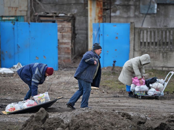 ВСУ обстреляли колонну с беженцами из ЛНР, есть погибшие - Генпрокуратура