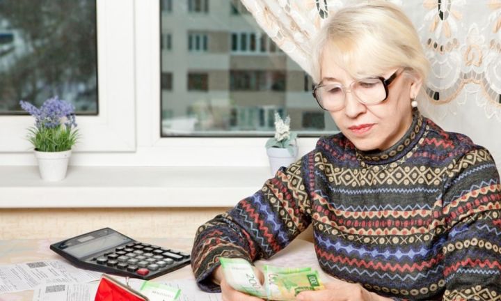 Пенсионерку из ЛНР обманули на 1 млн руб под видом сверки счётчика: ей позвонили от имени «Энергосбыта»