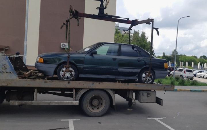 В ЛНР установили цены на перемещение и хранение авто на штрафстоянке